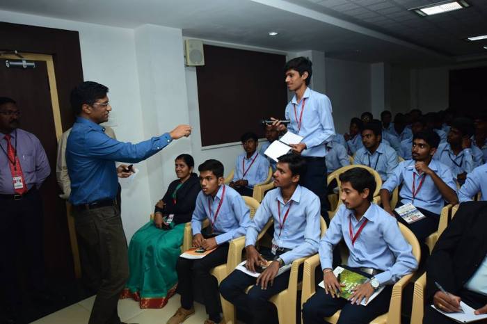 49345048_1981026082004869_8859177716600012800_n